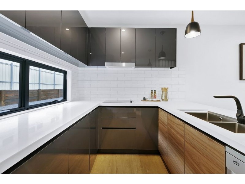 4 / 67 Dansie Street, Greenslopes QLD 4120