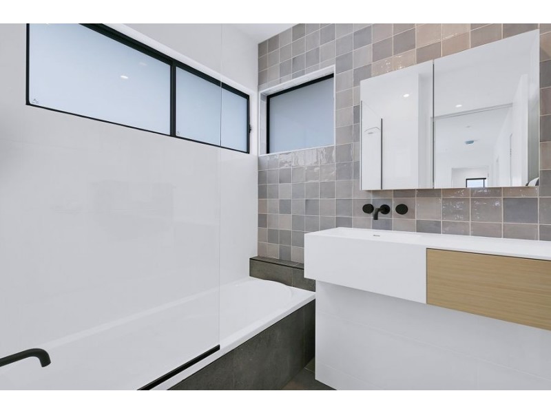 5 / 67 Dansie Street, Greenslopes QLD 4120