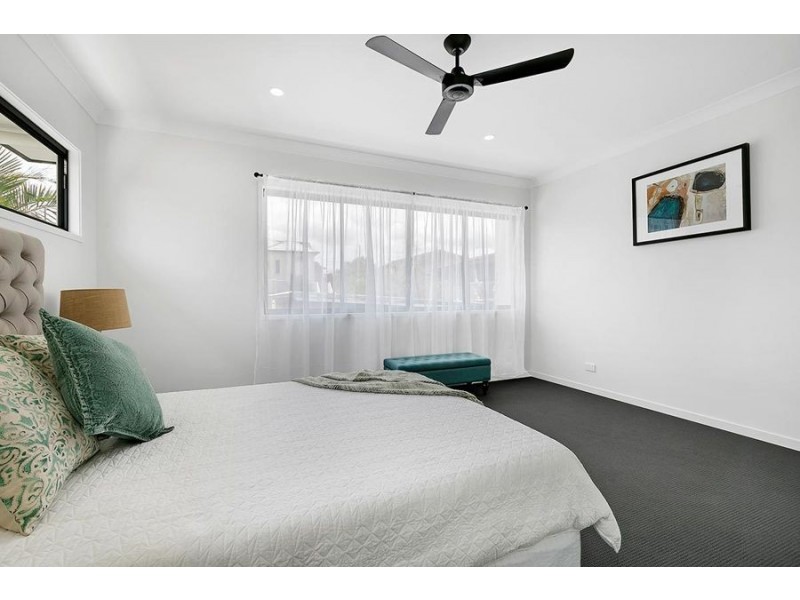 3 / 64 Thomas Street, Greenslopes QLD 4120