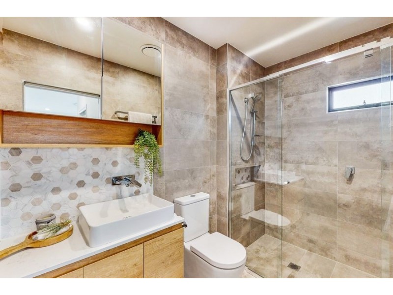 3 / 651 Nudgee Road, Nundah QLD 4012