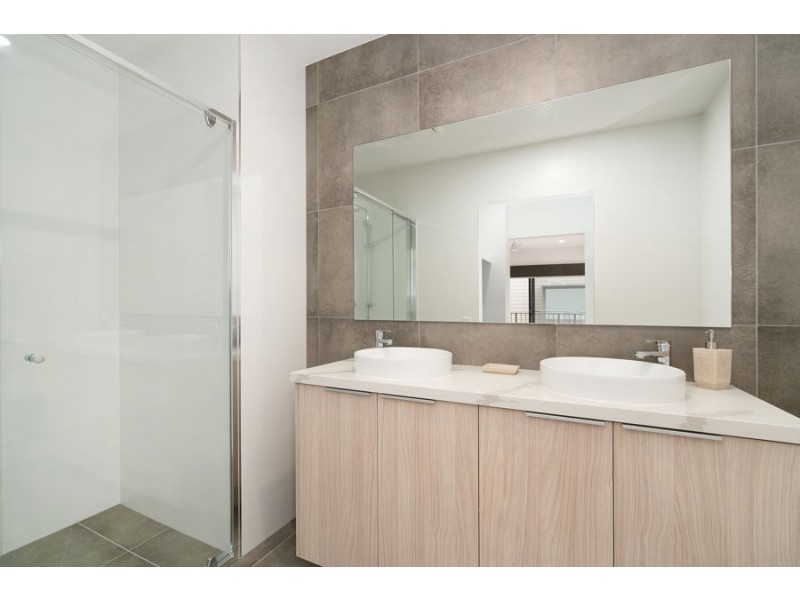 20 / 38 Creekside Terrace, Albany Creek QLD 4035