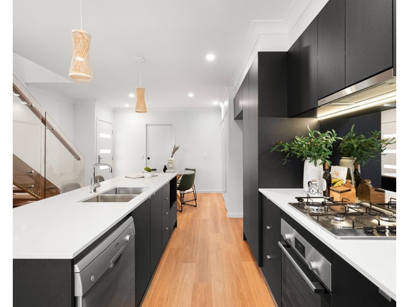 2/171 York Street, Nundah QLD 4012