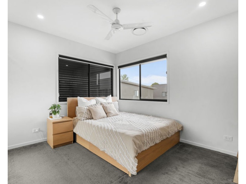 8/41 Creekside Terrace, Albany Creek QLD 4035