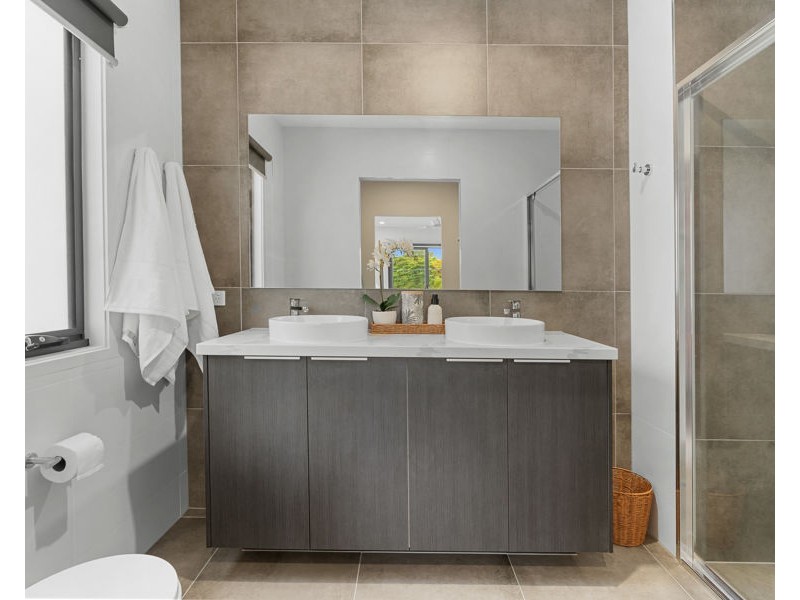 8/41 Creekside Terrace, Albany Creek QLD 4035