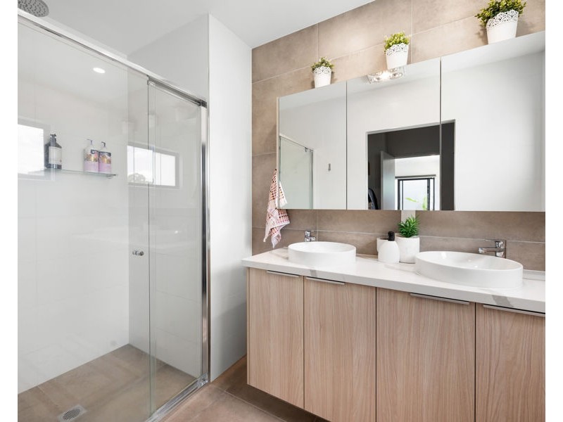 15/38 Creekside Terrace, Albany Creek QLD 4035