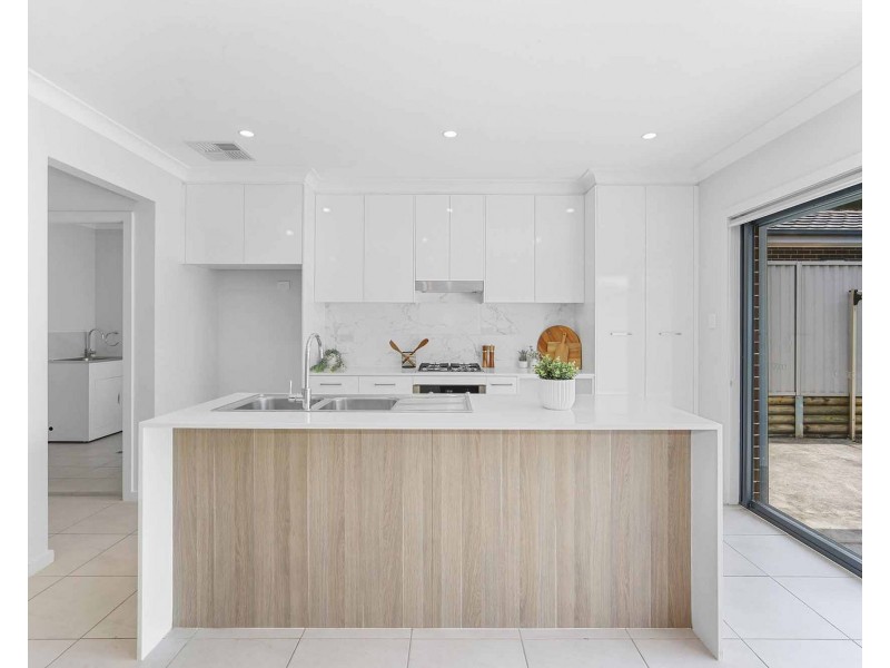 58 Mary Ann Drive, Glenfield NSW 2167