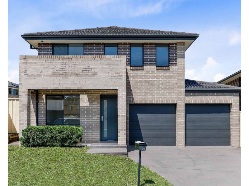 27 Boab Place, Casula NSW 2170