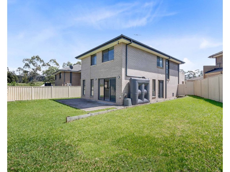 27 Boab Place, Casula NSW 2170