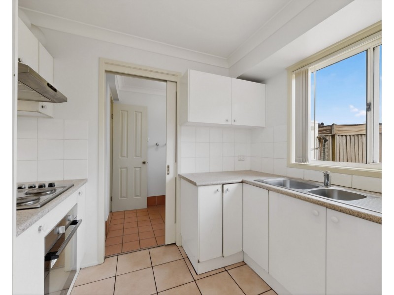 15/31 Holland Crescent, Casula NSW 2170