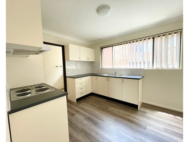 13/25-27 Mill Road, Liverpool NSW 2170