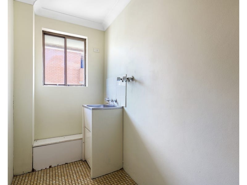 13/25-27 Mill Road, Liverpool NSW 2170