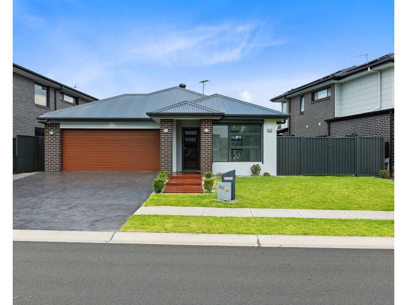 65 Wollahan Avenue, Denham Court NSW 2565