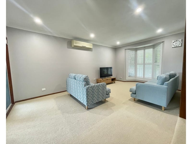 72 Coonawarra Street, Edensor Park NSW 2176