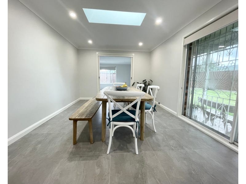 72 Coonawarra Street, Edensor Park NSW 2176