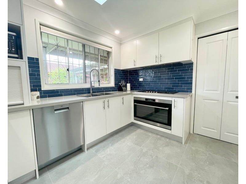 72 Coonawarra Street, Edensor Park NSW 2176