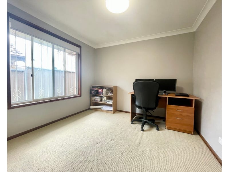 72 Coonawarra Street, Edensor Park NSW 2176