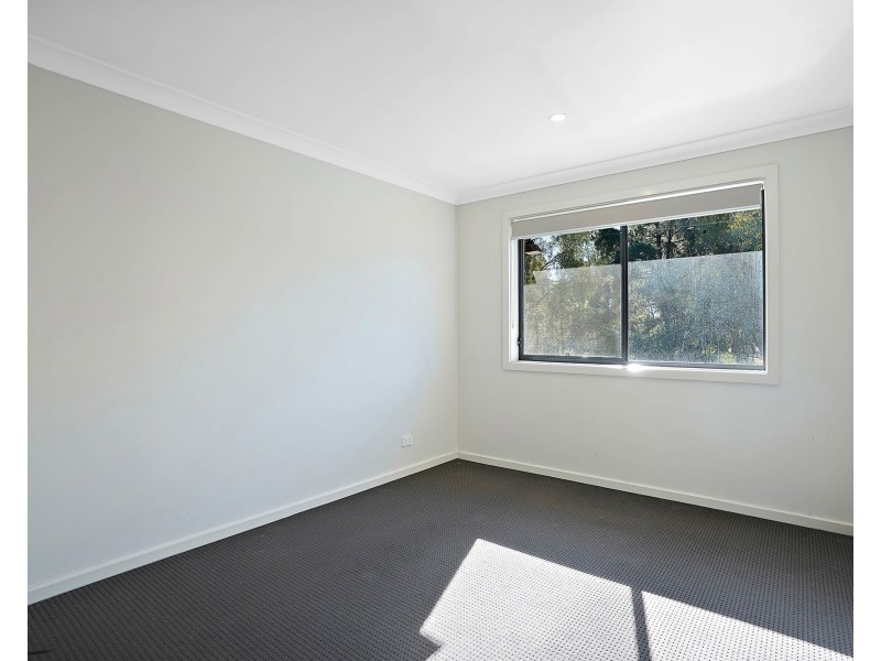 31 Alpine Place, Carnes Hill NSW 2171