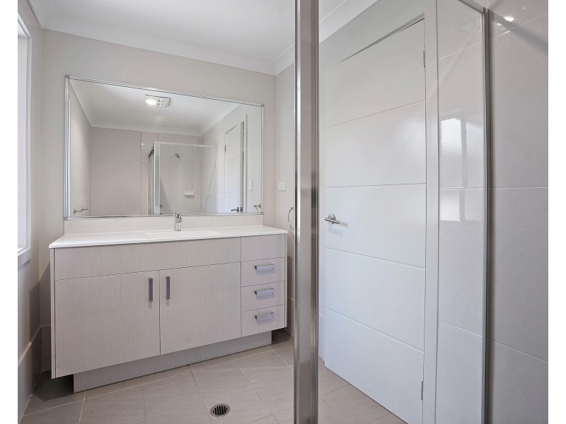 31 Alpine Place, Carnes Hill NSW 2171