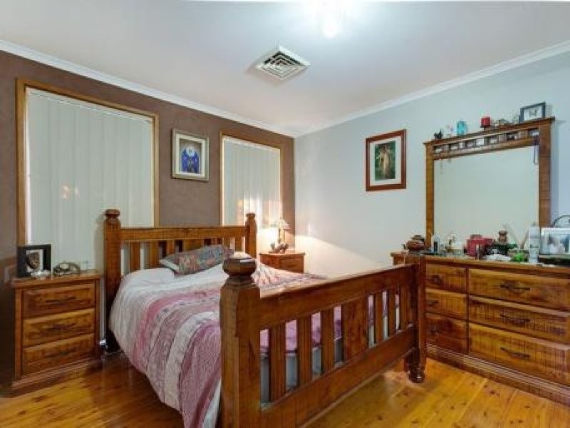 14 Briery Place, Cranebrook NSW 2749