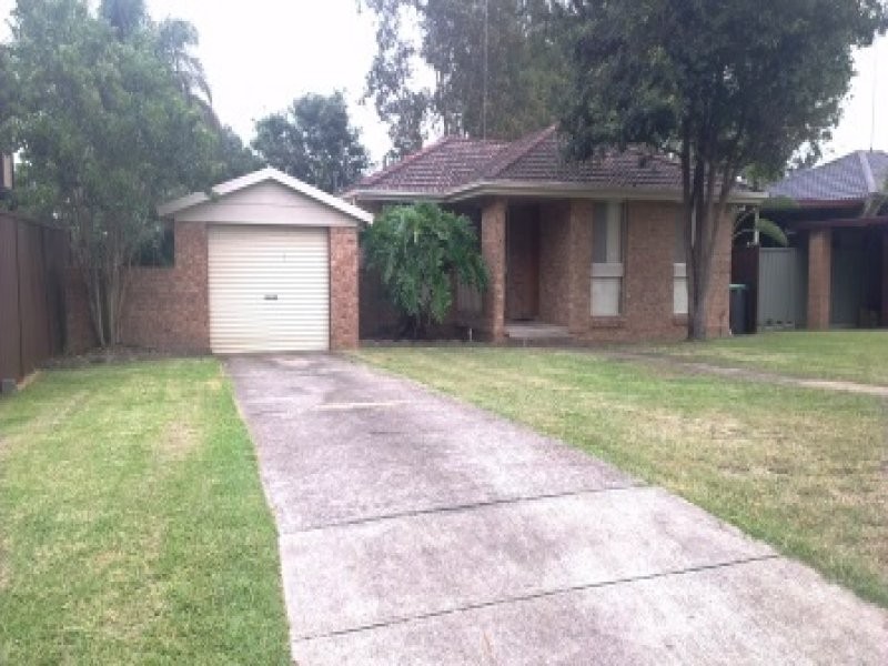 14 Briery Place, Cranebrook NSW 2749