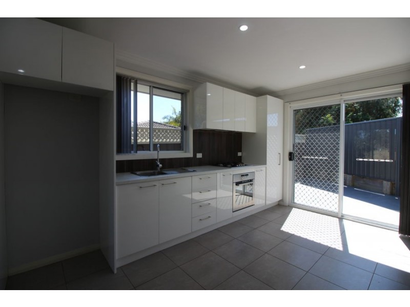 21A Heron Crescent, St Clair NSW 2759