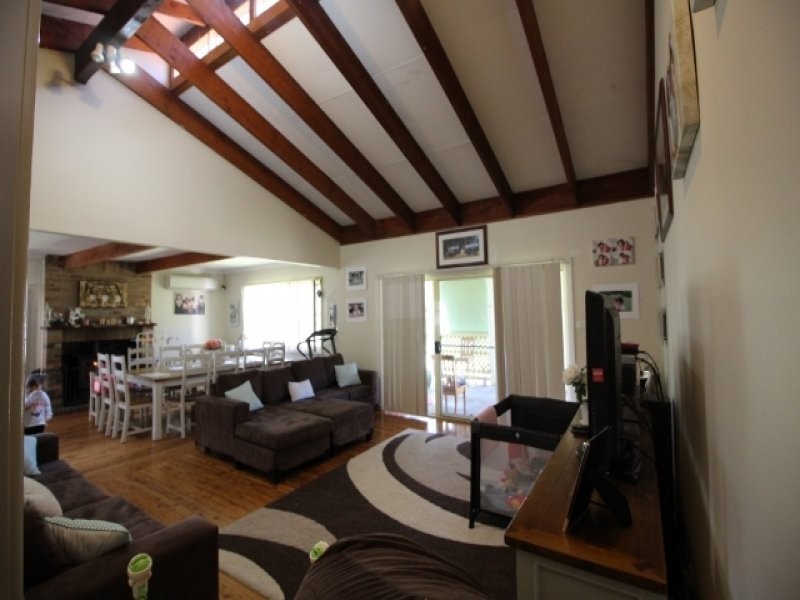 1 Hillcrest Road, Yarramundi NSW 2753