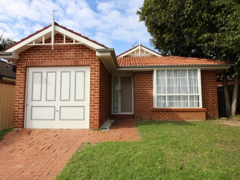 4 Jillak Close, Glenmore Park NSW 2745