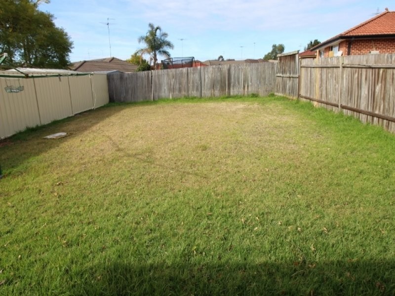 4 Jillak Close, Glenmore Park NSW 2745