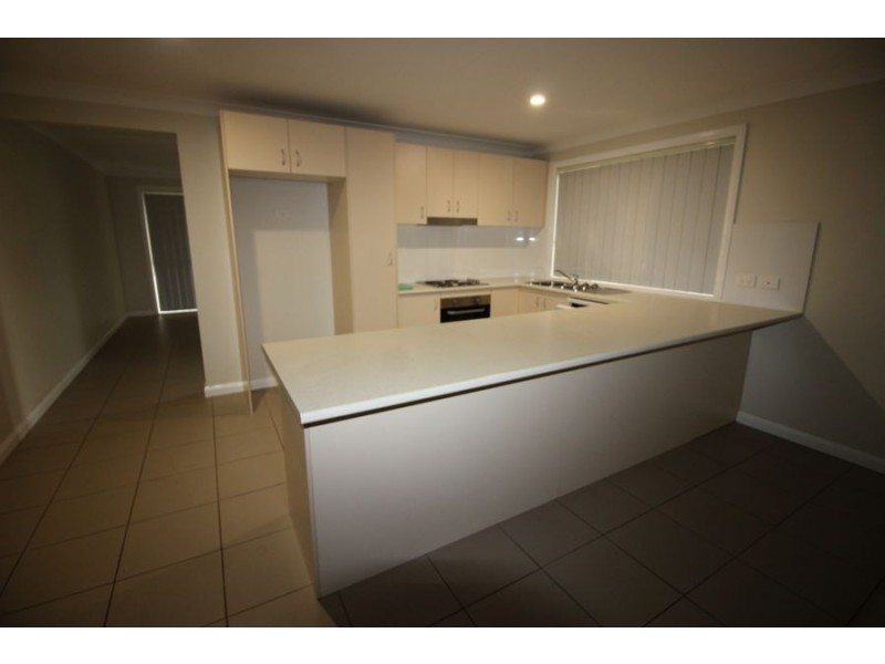 27A Cnr Deborah Crescent & Michelle Road, Cambridge Park NSW 2747