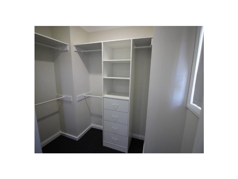 27A Cnr Deborah Crescent & Michelle Road, Cambridge Park NSW 2747