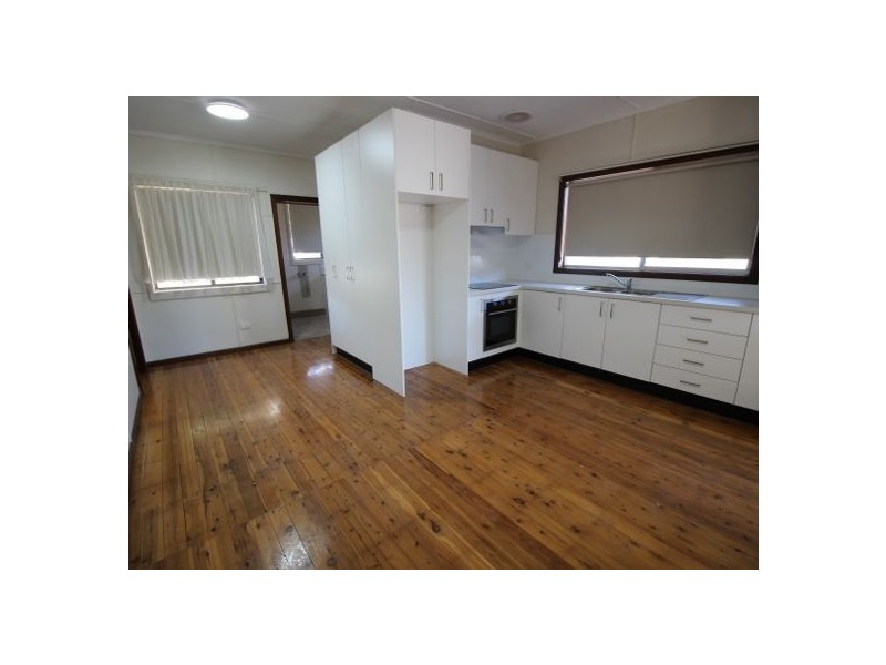 7 Fourth Rd (AKA 174A Llandilo Rd), Berkshire Park NSW 2765