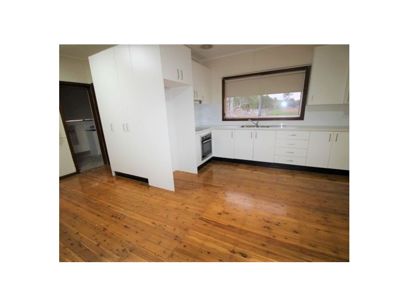 7 Fourth Rd (AKA 174A Llandilo Rd), Berkshire Park NSW 2765