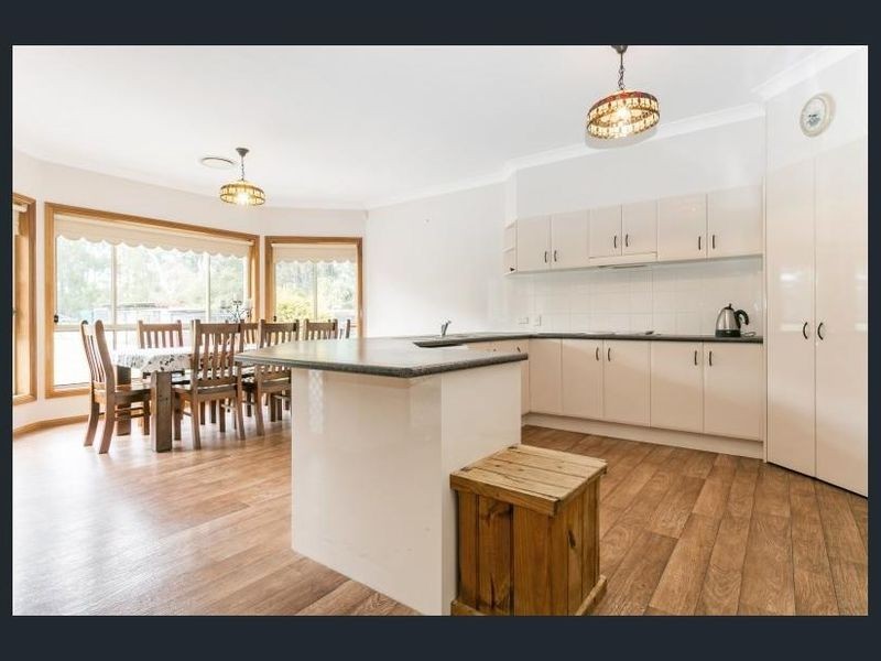 122 Sheredan Road, Castlereagh NSW 2749