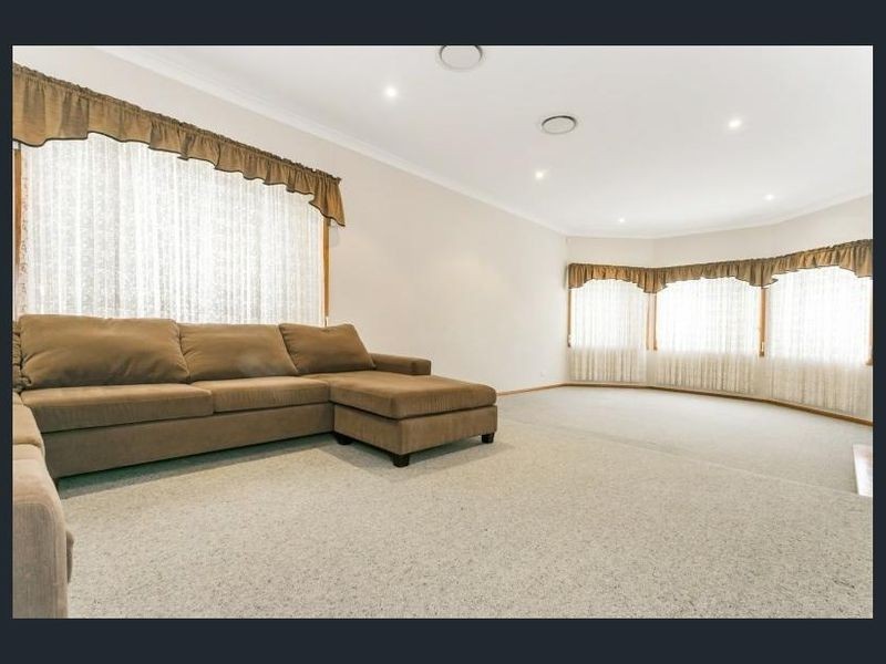 122 Sheredan Road, Castlereagh NSW 2749