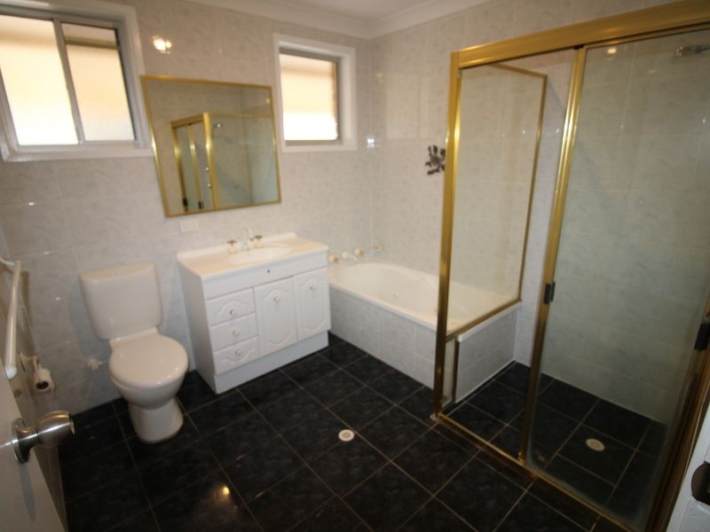 23 Francis Greenway Avenue, St Clair NSW 2759