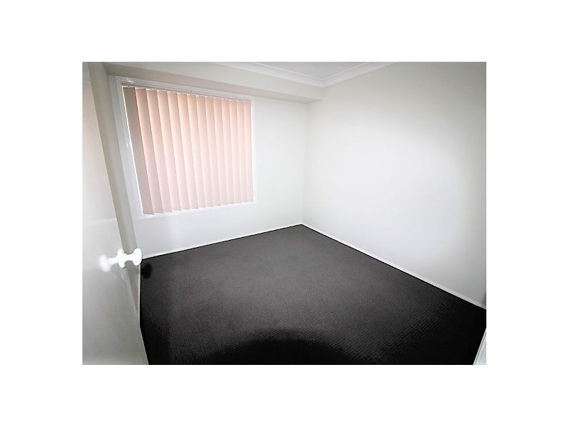 32 Friarbird Crescent, Glenmore Park NSW 2745