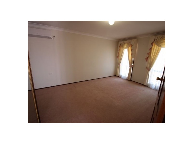 8A Ulpha Street, Cranebrook NSW 2749