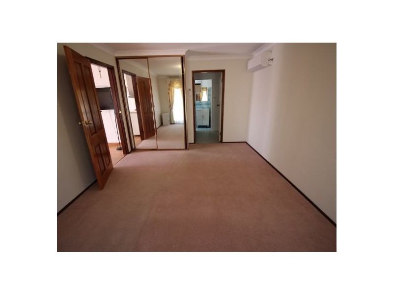 8A Ulpha Street, Cranebrook NSW 2749