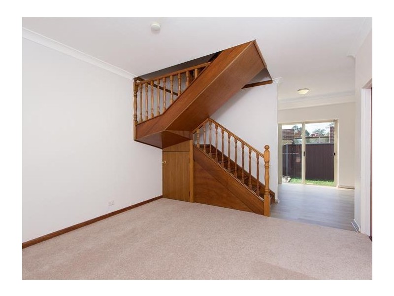 2/3 Santley Crescent, Kingswood NSW 2747