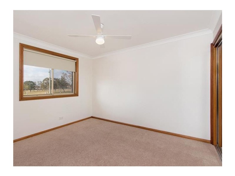 2/3 Santley Crescent, Kingswood NSW 2747