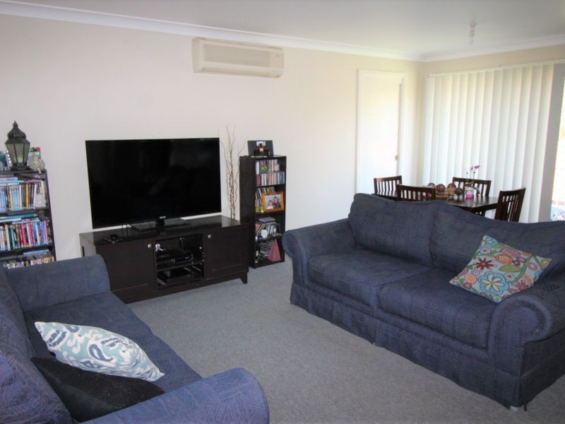 2/76 Goldmark Crescent, Cranebrook NSW 2749