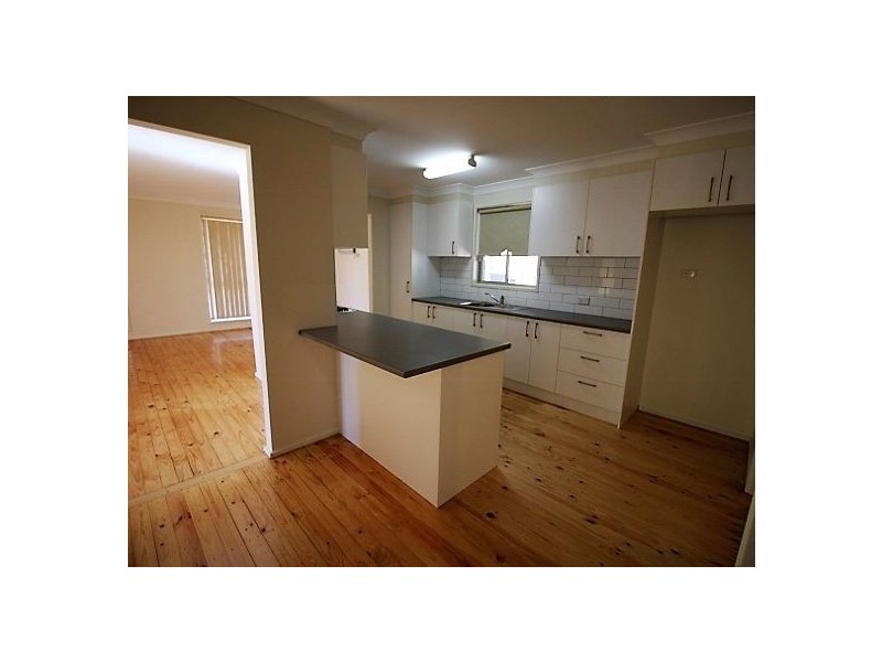 1 Farmview Drive, Cranebrook NSW 2749