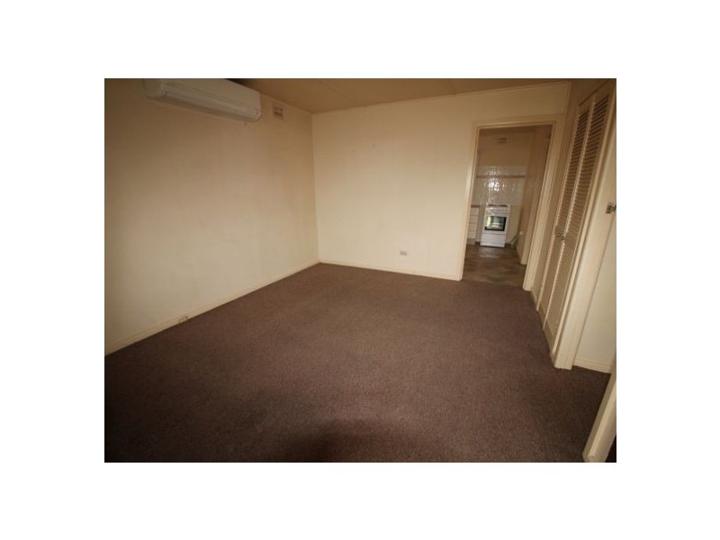 62 College Street, Cambridge Park NSW 2747