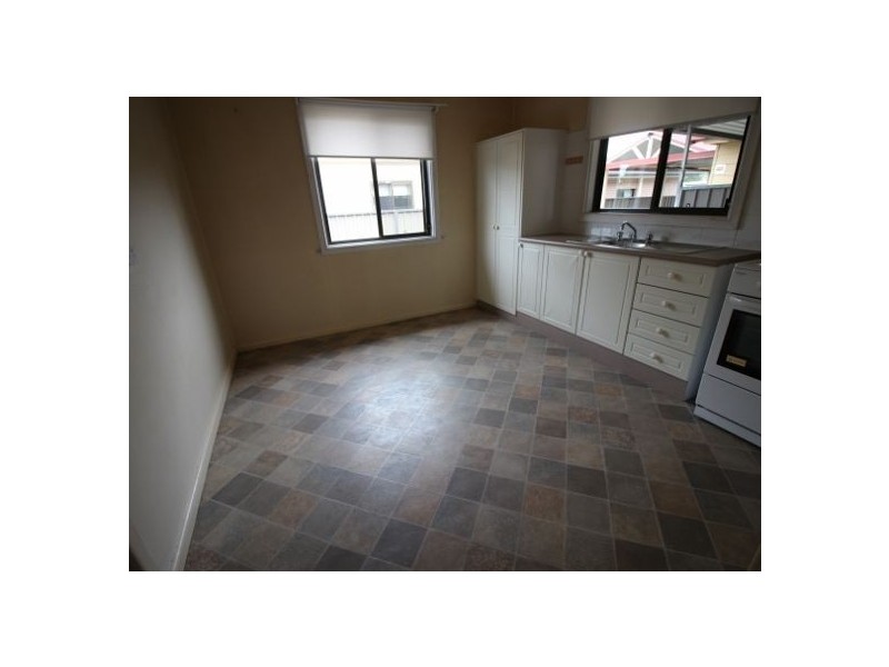 62 College Street, Cambridge Park NSW 2747