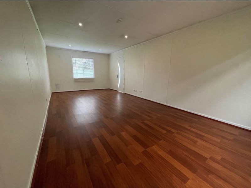 24 West Pde, Riverstone NSW 2765