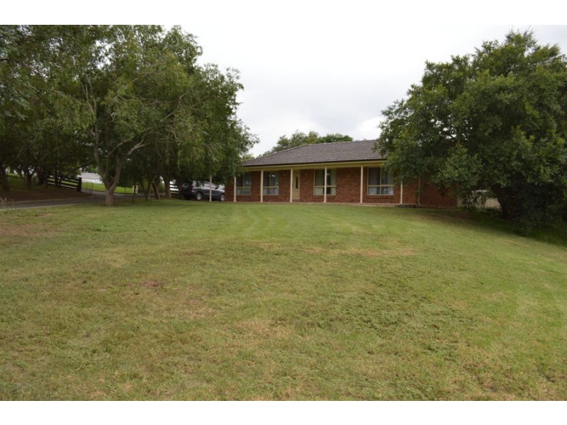 864 Mamre Rd, Kemps Creek NSW 2178