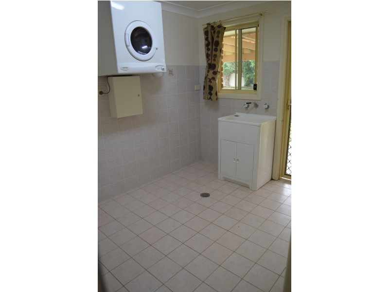 864 Mamre Rd, Kemps Creek NSW 2178