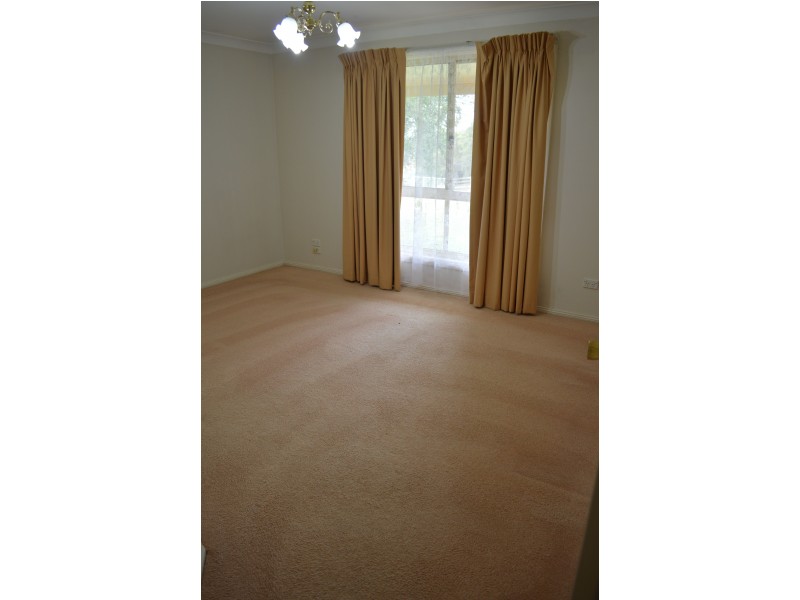 864 Mamre Rd, Kemps Creek NSW 2178