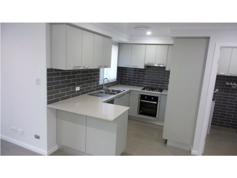 4/64 Walker Street, Quakers Hill NSW 2763