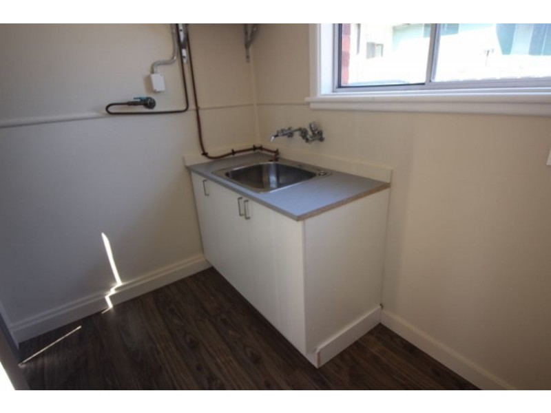 9 Barry Street, Cambridge Park NSW 2747